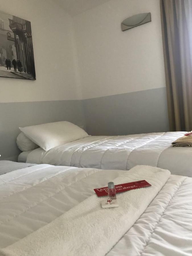 MyRoom Guest House Bergamo Eksteriør billede